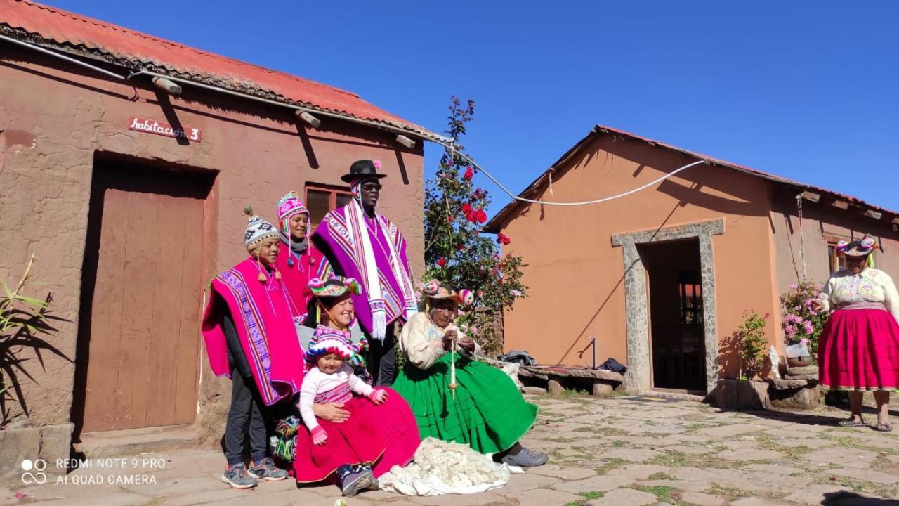 Hospedaje Rural La Florida En Llachon, Titicaca 普诺 外观 照片
